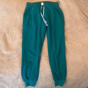 Figs Zamora Jogger in Hunter Green, Women’s Medium